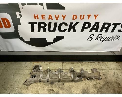 2011 FREIGHTLINER Cascadia DETROIT DD15 Water Manifold