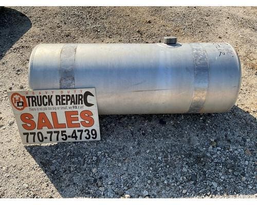 2014 FREIGHTLINER FREIGHTLINER Cascadia, Left Fuel Tank