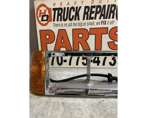FREIGHTLINER FLD120 FREIGHTLINER FLD, Right Headlamp Assembly