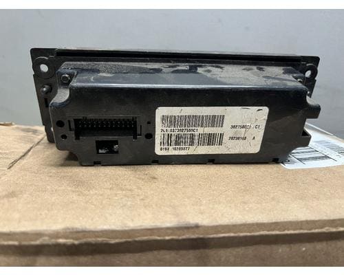 INTERNATIONAL 4300 Tractor Temperature Control