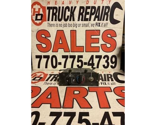 1999 INTERNATIONAL 4900 INTERNATIONAL 4900 Temperature Control
