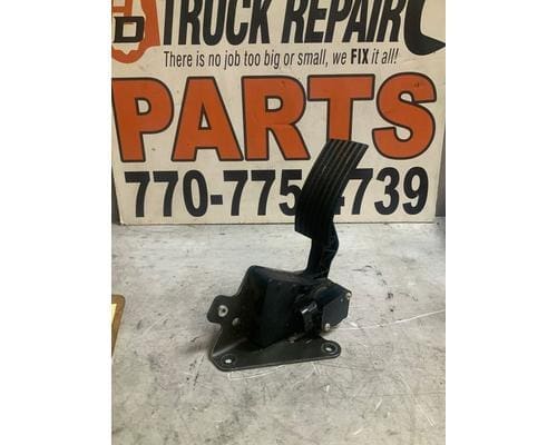 INTERNATIONAL Durastar Accelerator Parts
