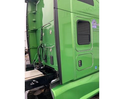 KENWORTH T680 Sleeper Fairing