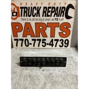 KENWORTH T700 Dash / Console Switch