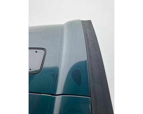 2010 KENWORTH T700 KENWORTH T700, 1XKFDP9X2CJ296598, Left Side Fairing