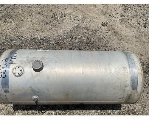 2006 MACK CHN613 MACK CHN613, Left Fuel Tank