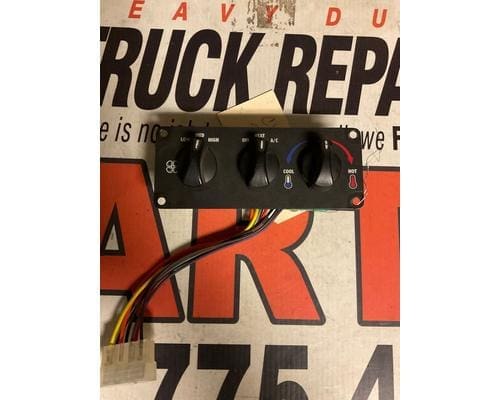2007 MACK CXN613 MACK CXN Temperature Control