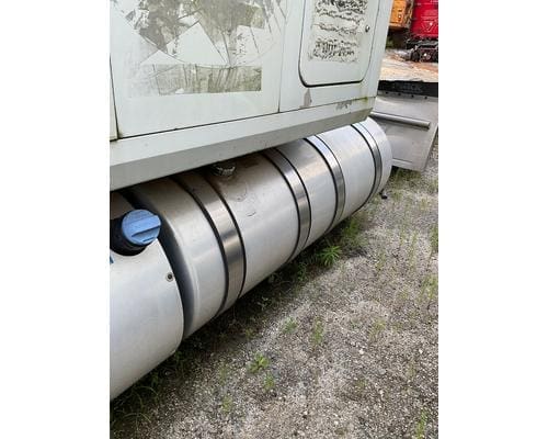 2012 MACK CXU613 MACK CXU613 Fuel Tank