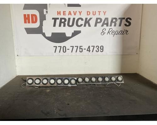 PETERBILT 379 PETERBILT 379 SS Light Rail