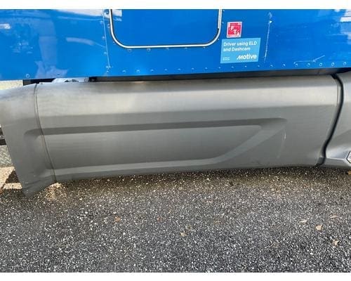 2018 PETERBILT 579 PETERBILT 579, 1XP-BDP9X-1-KD622736, Right Side Fairing