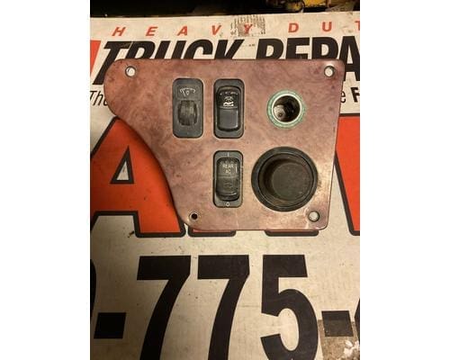 2011 Pete 587 S64-6061M03 Dash Panel