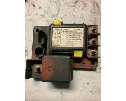 A06-75148-010 PNDB Fuse harness junction box