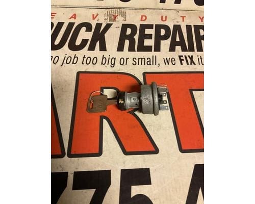 Volvo VNL 21780553 Ignition Switch