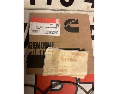 Piston Ring Set 5405717 OEM Piston Ring Set