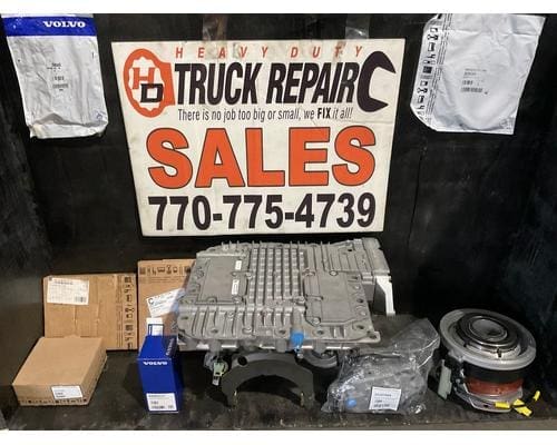 VOLVO ATO2612D Transmission Assembly