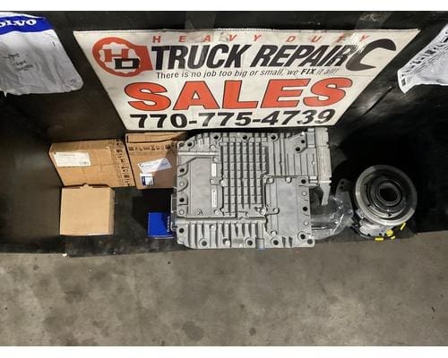 VOLVO ATO2612D Transmission Assembly