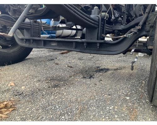 Eaton 1202I front axle assembly from a 2002 Western Star 4964EX