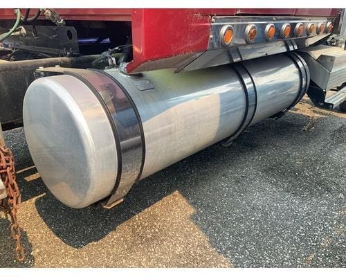 142 gallon passenger side rear fill from a 2002 Western Star 4964EX